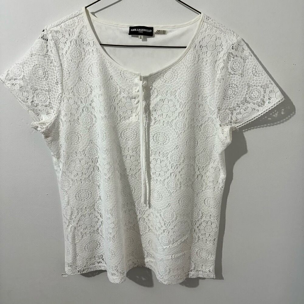 Karl Lagerfeld lace short sleeve white  blouse Sz LG.  A712